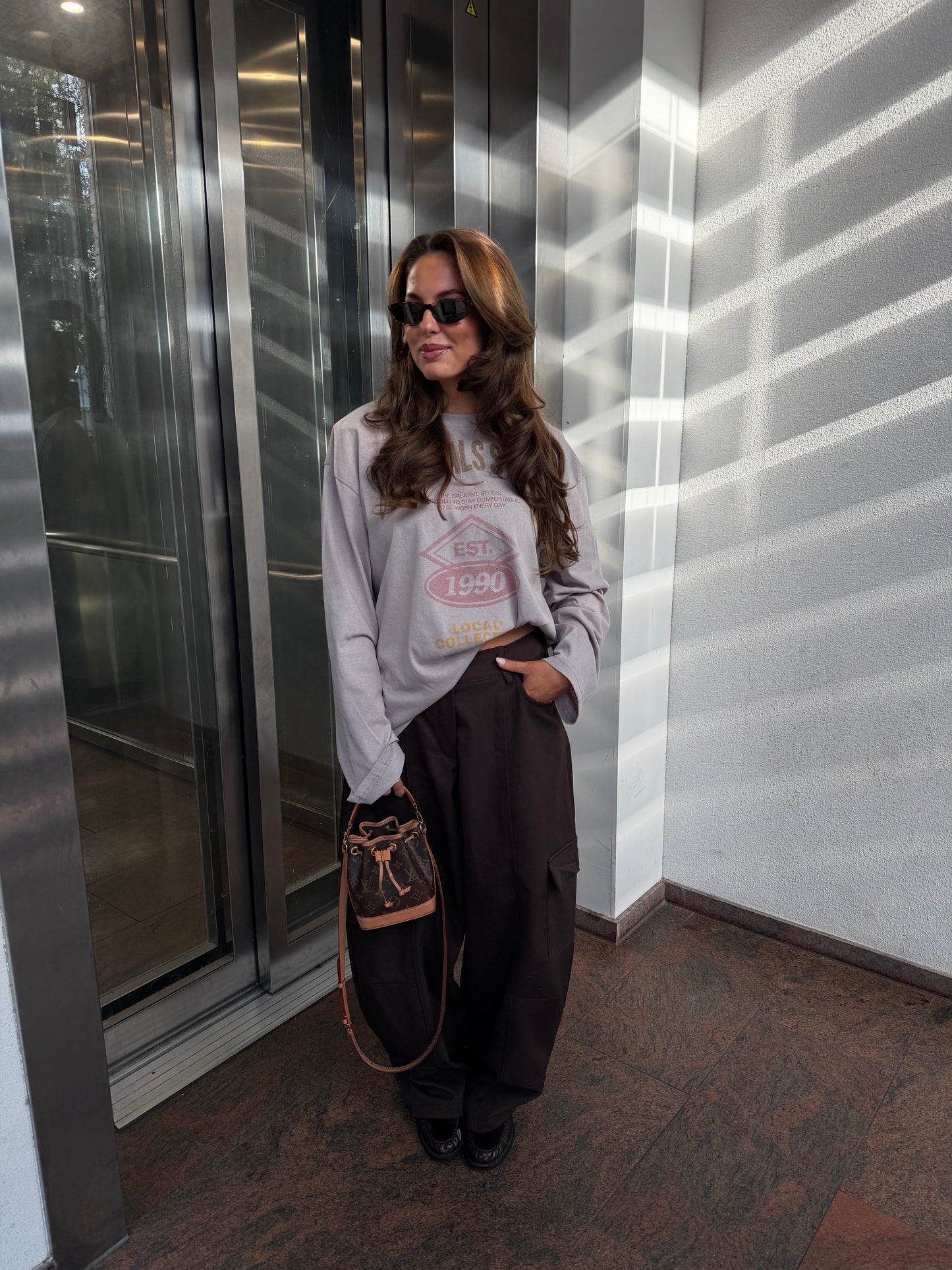 OVERSIZED LONGSLEEVE WITH SHOULDER PADS - LILA
