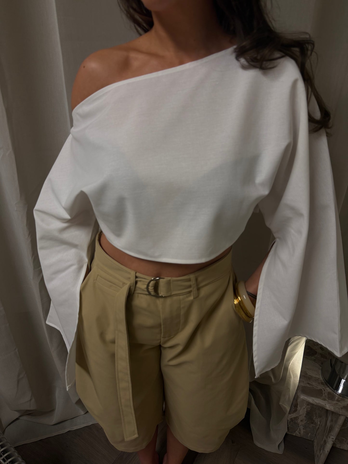 OFF SHOULDER BLOUSE - WHITE