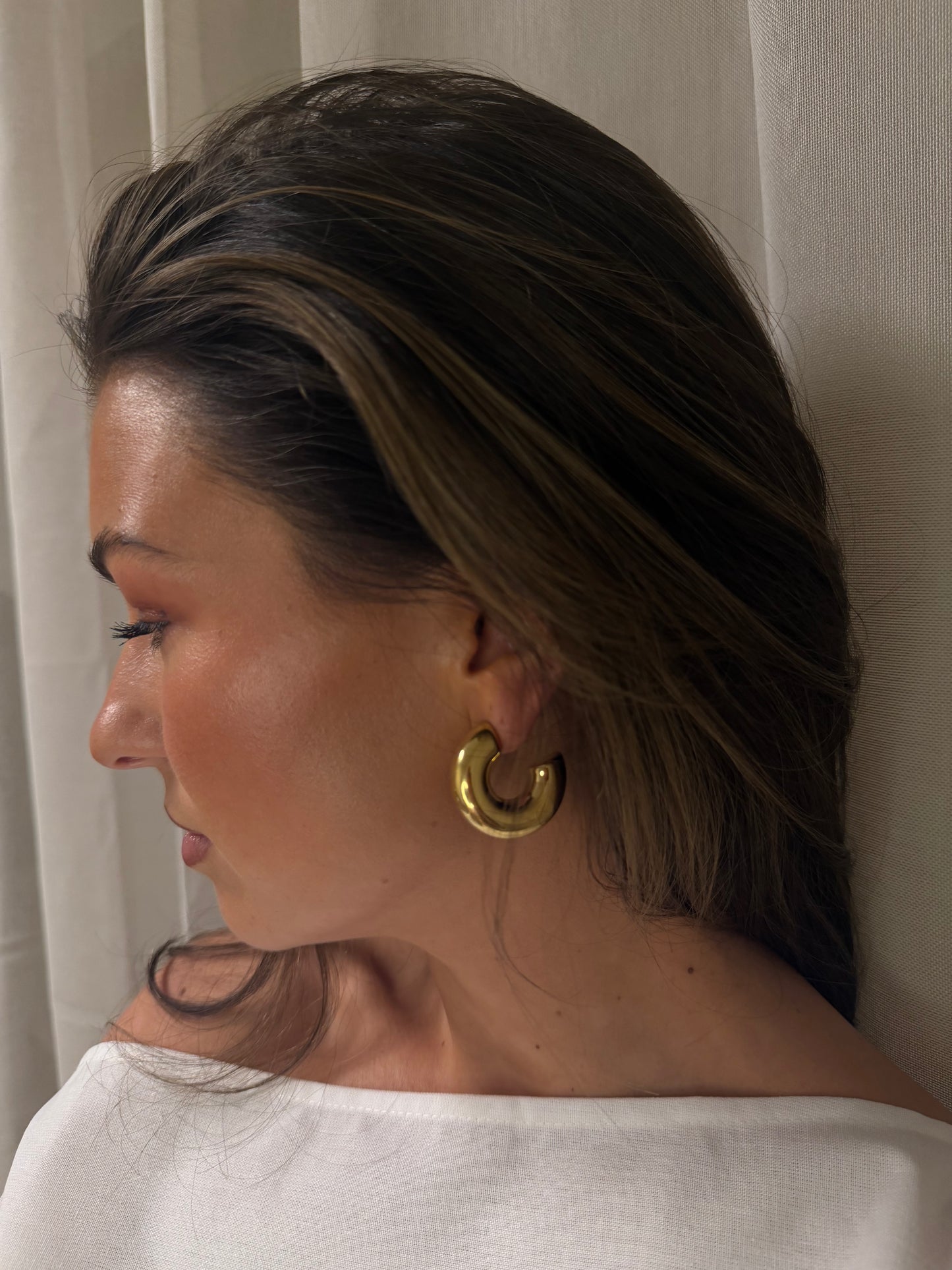 SMALL HOOPS - GOLD
