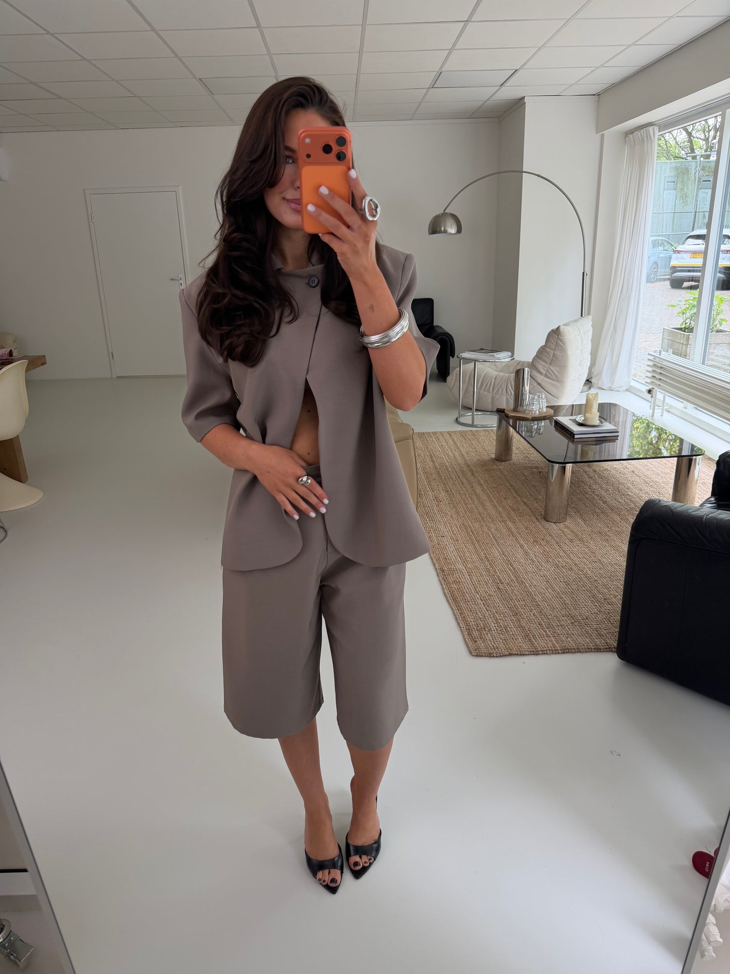 SHORT SLEEVE BLAZER - TAUPE