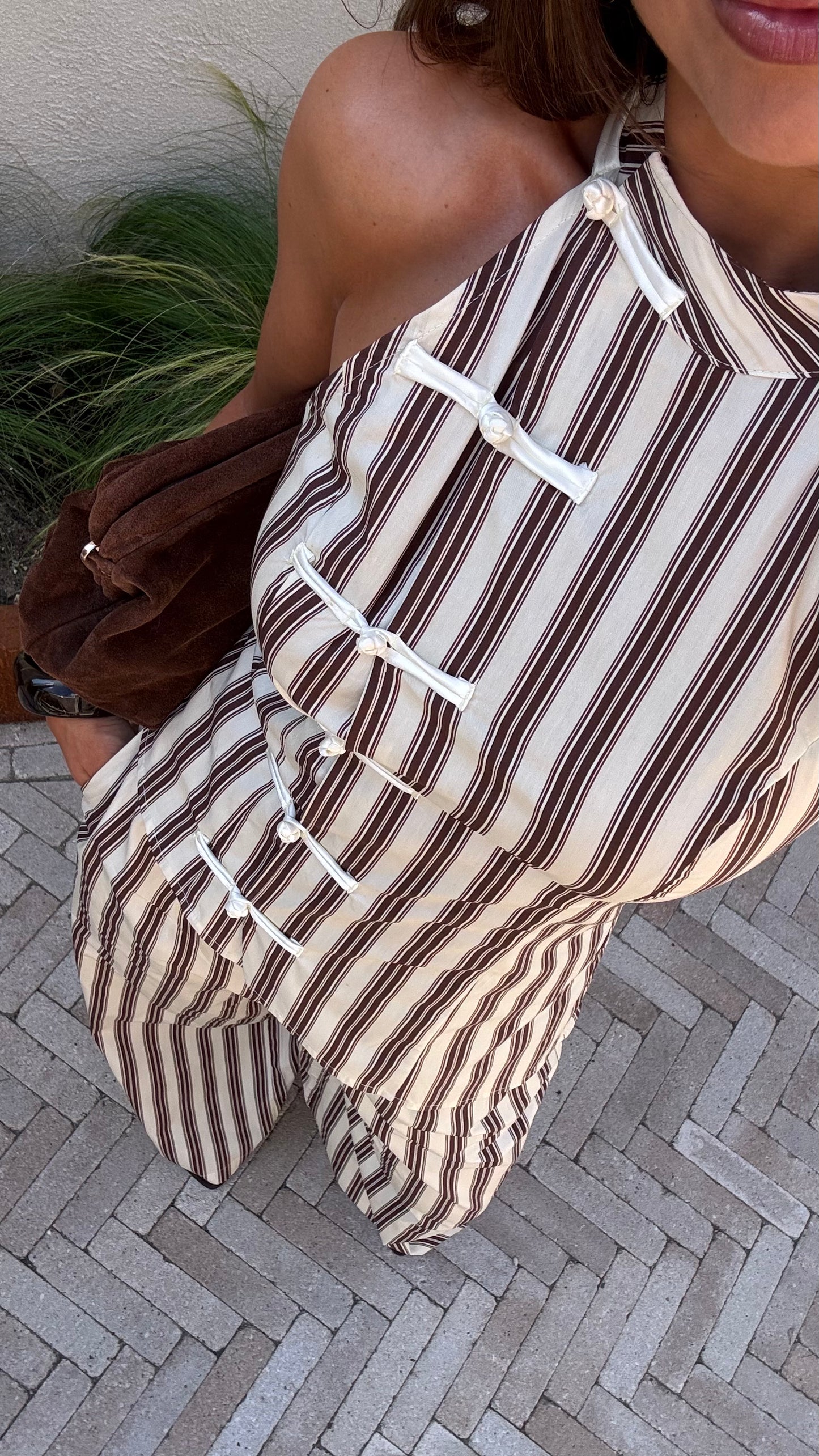 ASIAN INSPIRED SET - BROWN