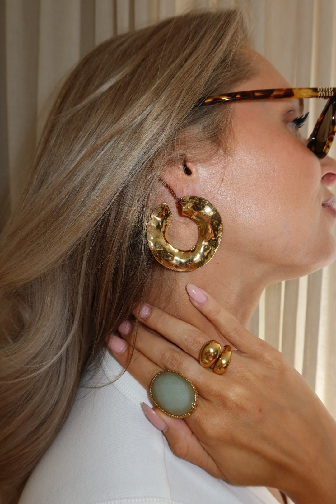 CHUNKY TEARDROP RING - GOLD
