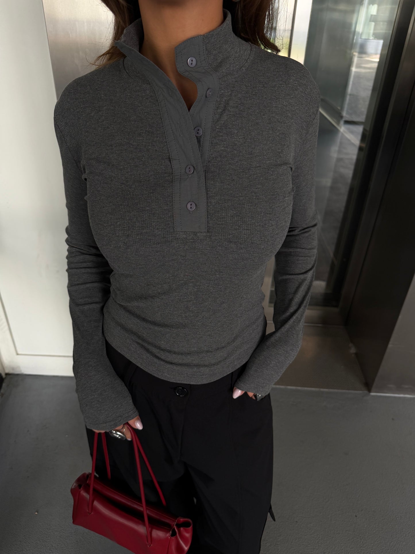BASIC TURTLE NECK - DARK GREY