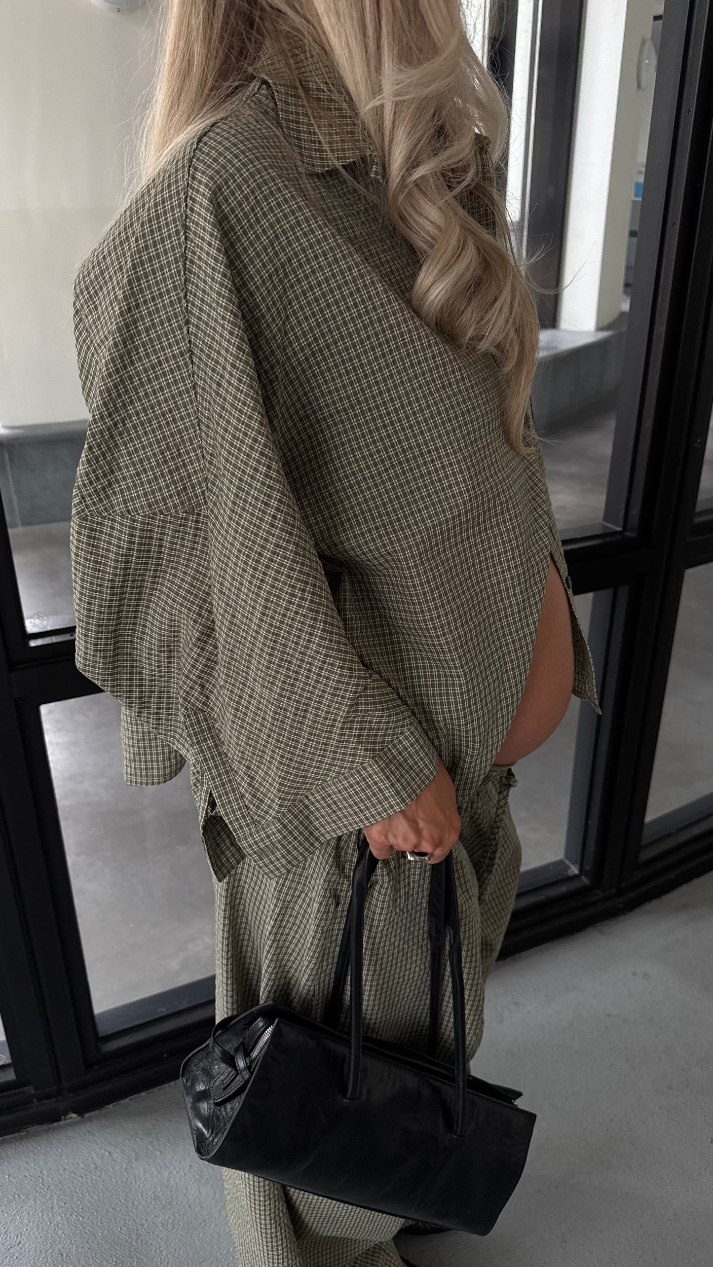 OVERSIZED CHECKERED BLOUSE - GREEN