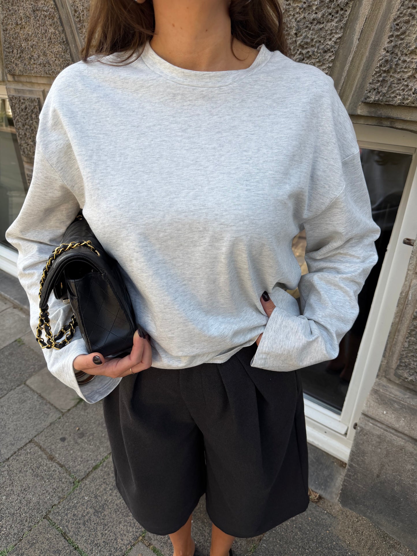 OVERSIZED LONGSLEEVE - GREY