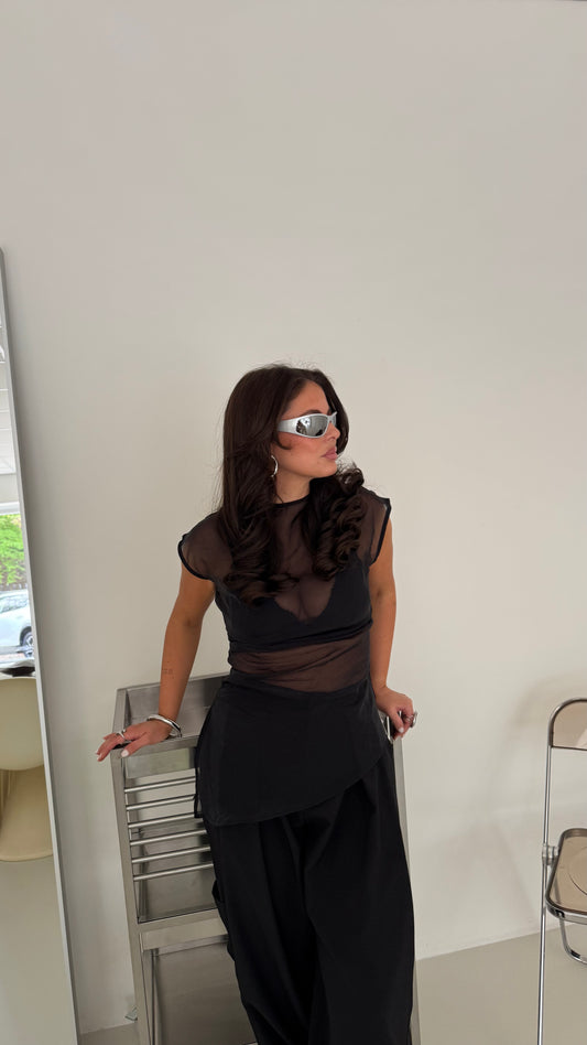 MESH TOP - BLACK