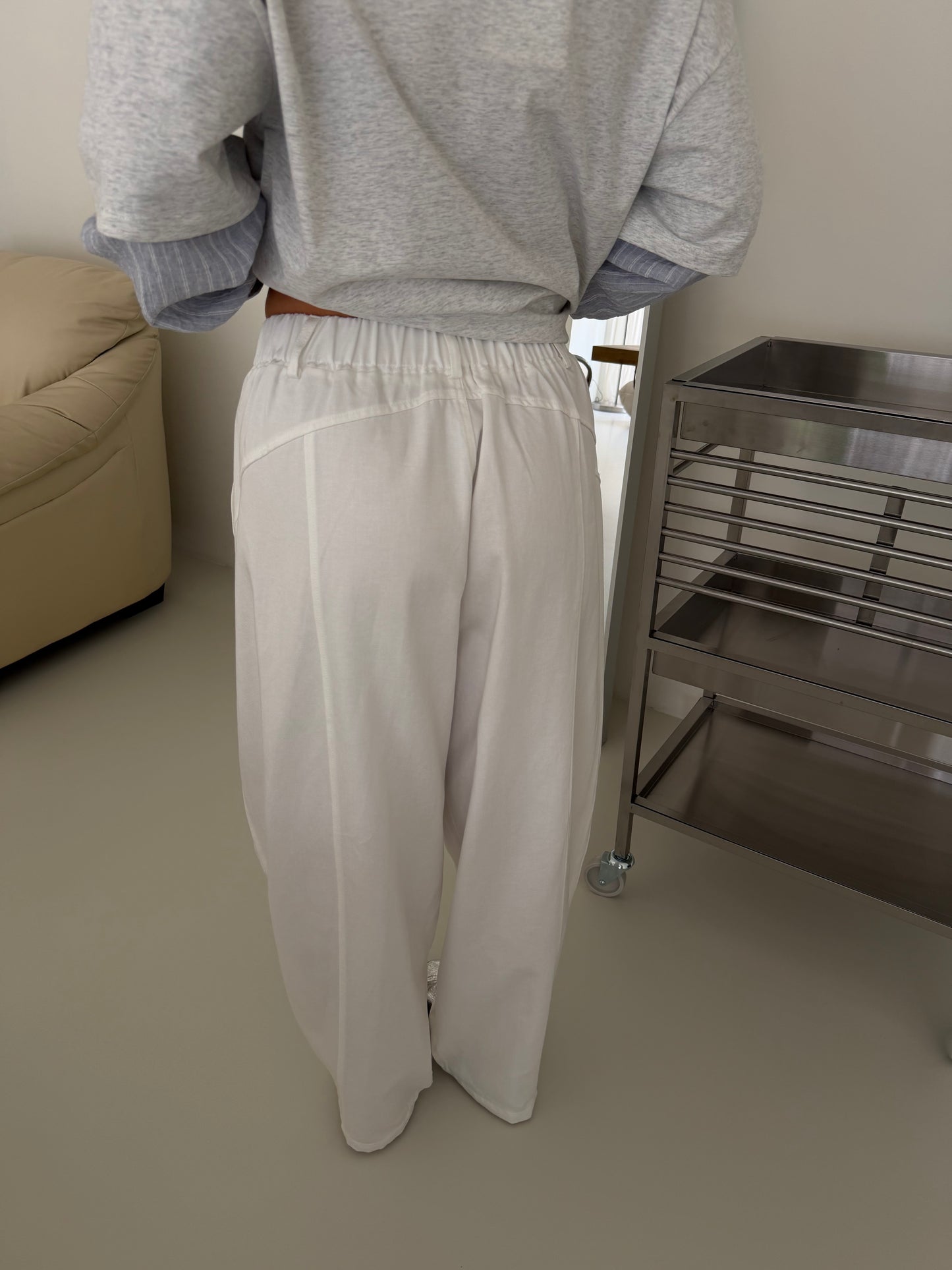 BALLOON PANTS - WHITE
